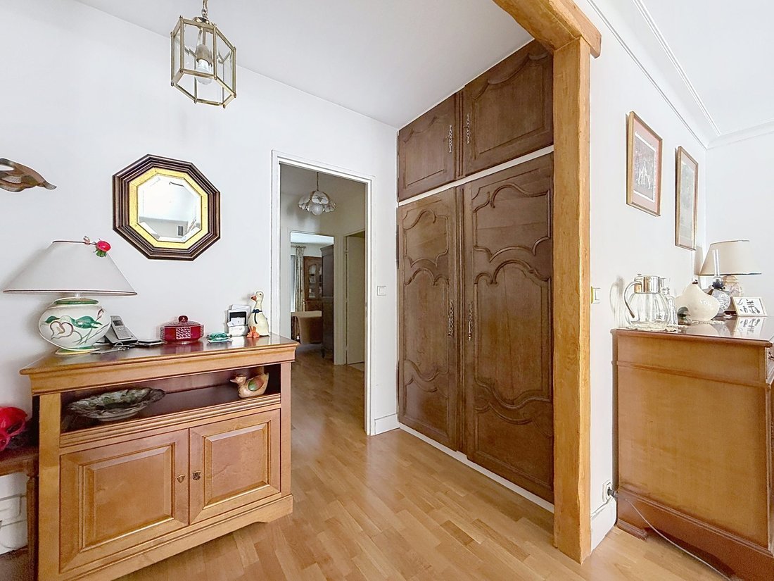 Apartment in Violet Commerce, Paris 15e Arrondissement, Paris 2 - 18441693