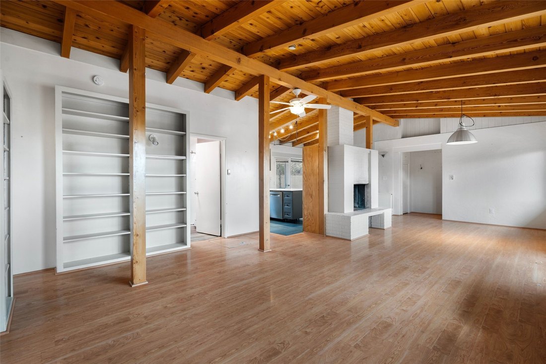 House in Santa Fe, New Mexico, United States 5 - 18437870
