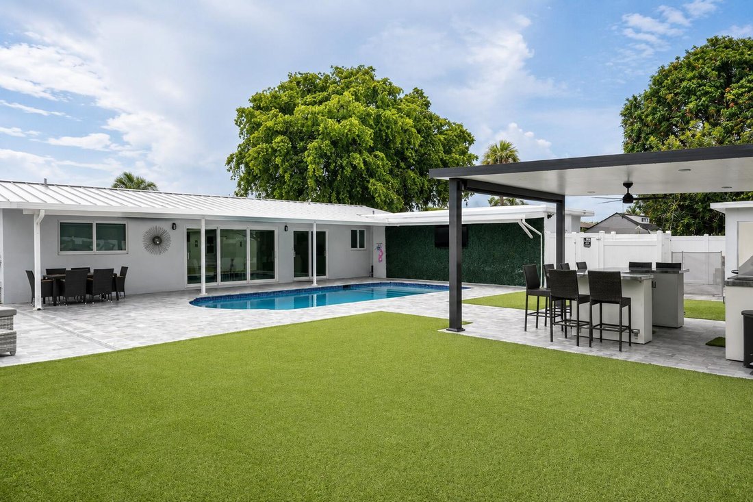 House in Deerfield Beach, Florida, United States 5 - 18436725