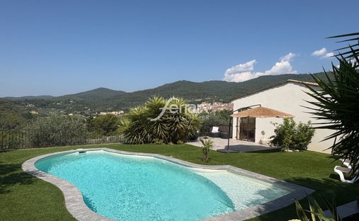 Villa in Callas, Provence-Alpes-Côte d'Azur, France 1