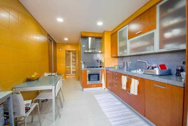 Apartment in Quarteira, Algarve, Portugal 5 - 18437223