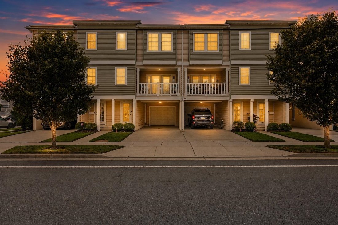 Townhouse in Wildwood, New Jersey, United States 3 - 18436113