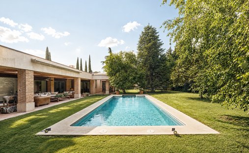 Chalet in Somosaguas, Pozuelo de Alarcon, Comunidad de Madrid 1