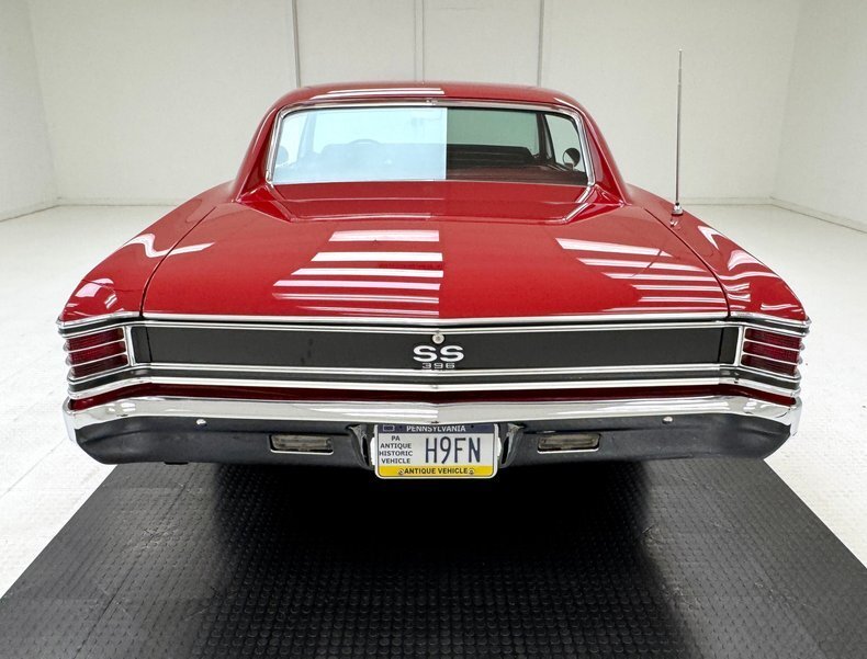 Coupe in Morgantown, United States 4 - 18442340