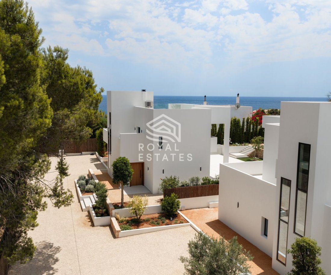 Villa in Santa Eularia des Riu, Balearic Islands, Spain 5 - 17747208