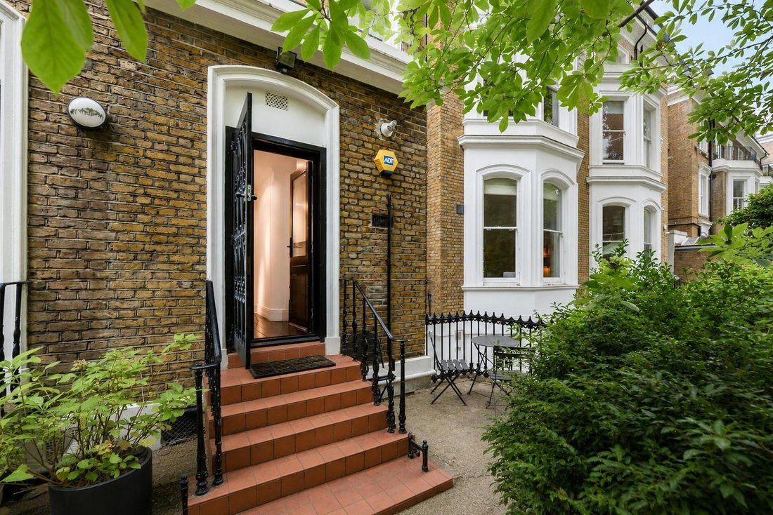 Apartment in Earls Court, Kensington And Chelsea, England 4 - 18436348
