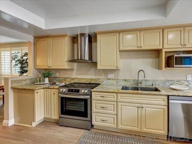 Townhouse in Encinitas, California, United States 5 - 18437198