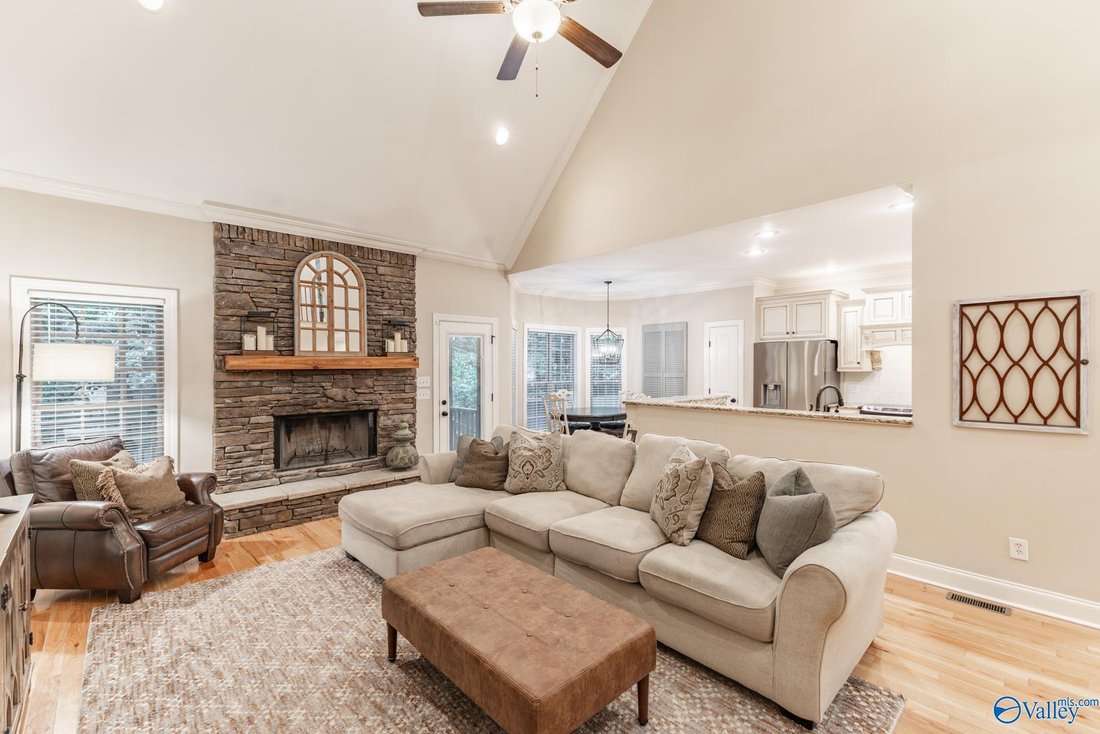 House in Redstone Arsenal, Alabama, United States 5 - 18439411