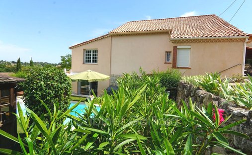 Villa in Nord, Peymeinade, France 1