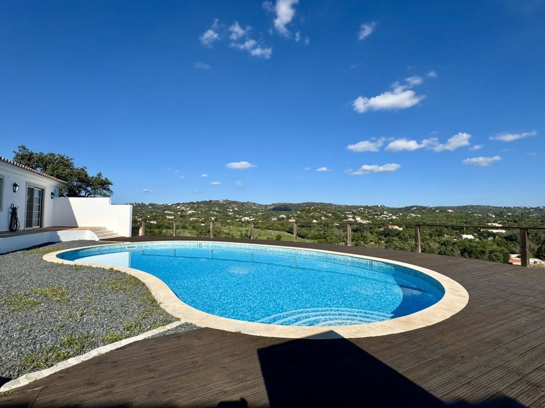 Villa in Loule (Sao Clemente), Algarve, Portugal 4 - 18435941