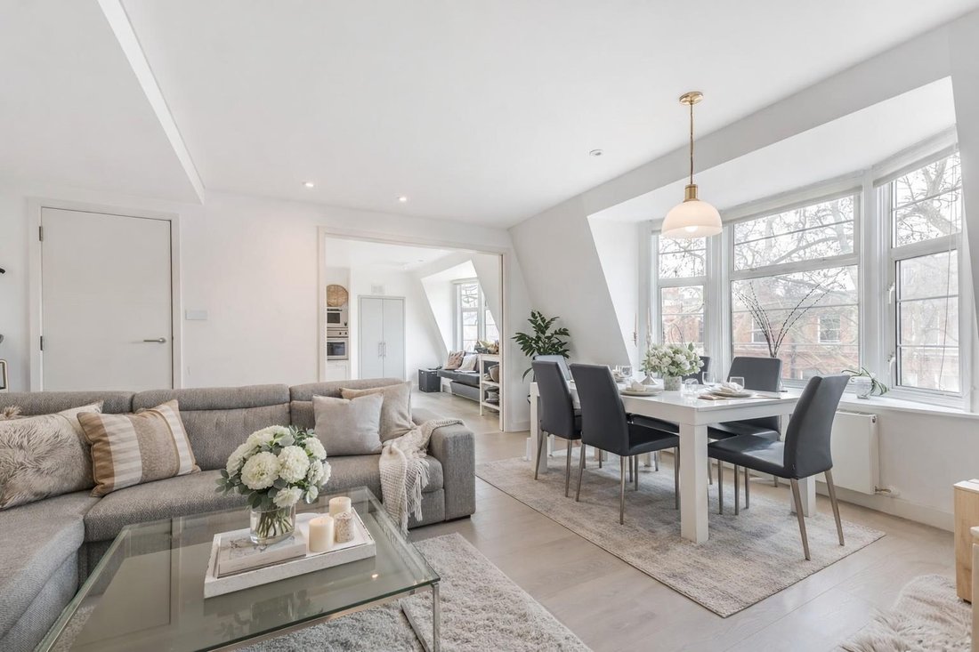 Appartamento a Earls Court, Kensington e Chelsea, Inghilterra 1 - 18436392