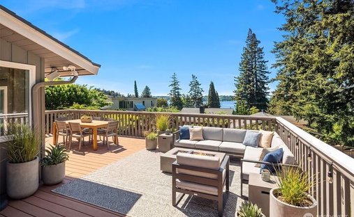 House in Bellevue, Washington, United States 1