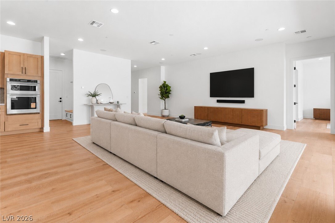 House in Las Vegas, Nevada, United States 4 - 18439781
