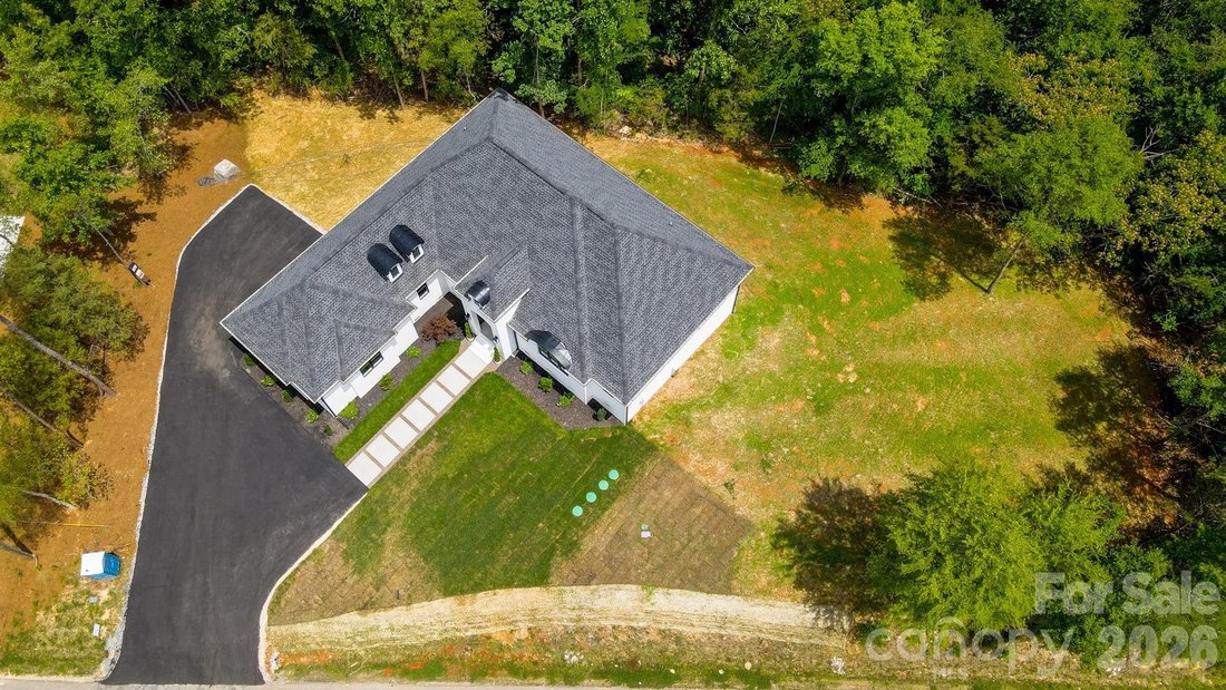 House in Clover, South Carolina, United States 3 - 17981010