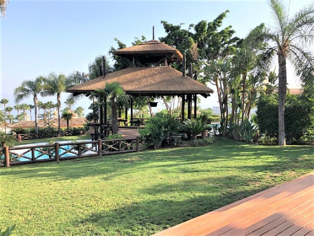 Villa in Sierra Blanca, Marbella, Spain 5 - 17398990