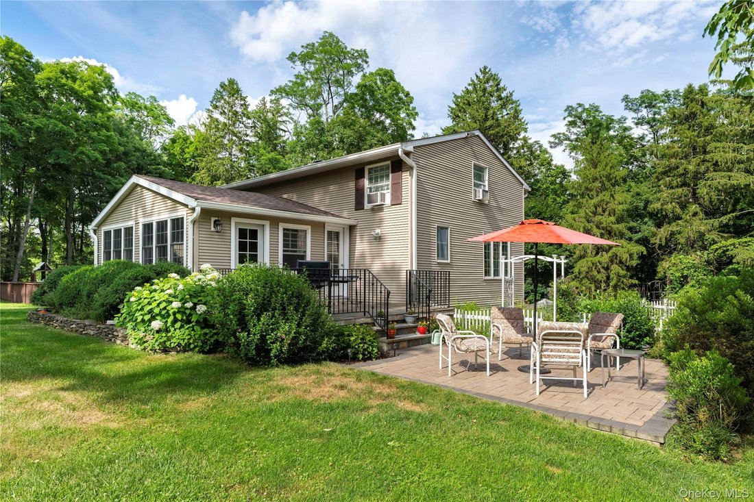 House in Pleasant Valley, New York, United States 5 - 18440519