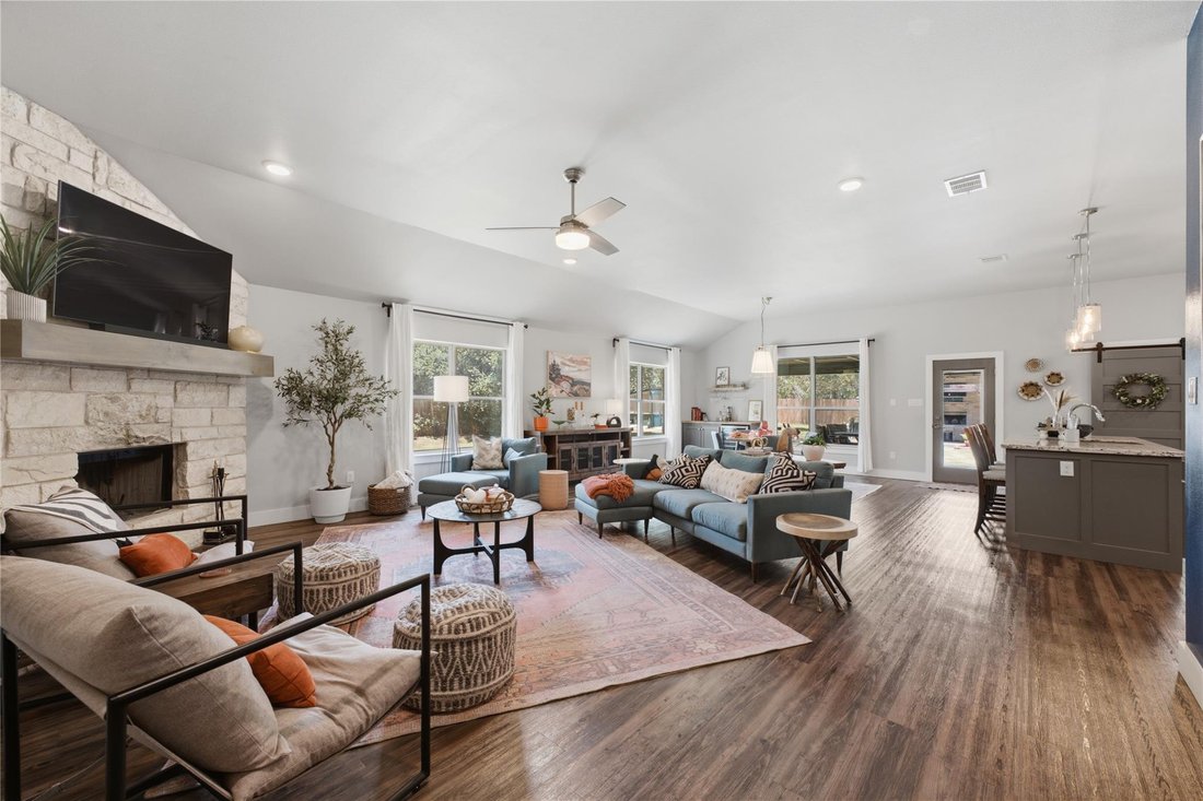 House in Salado, Texas, United States 4 - 18436951