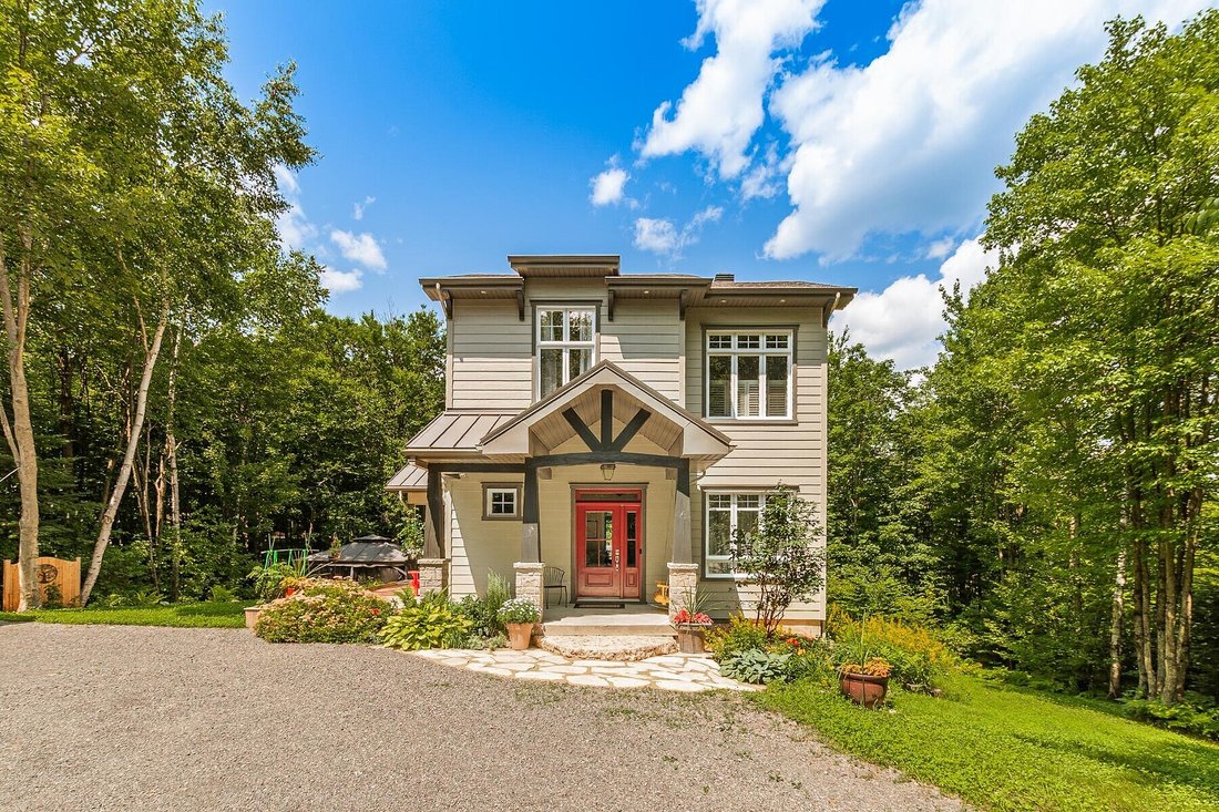 House in Gore, Quebec, Canada 5 - 18440911