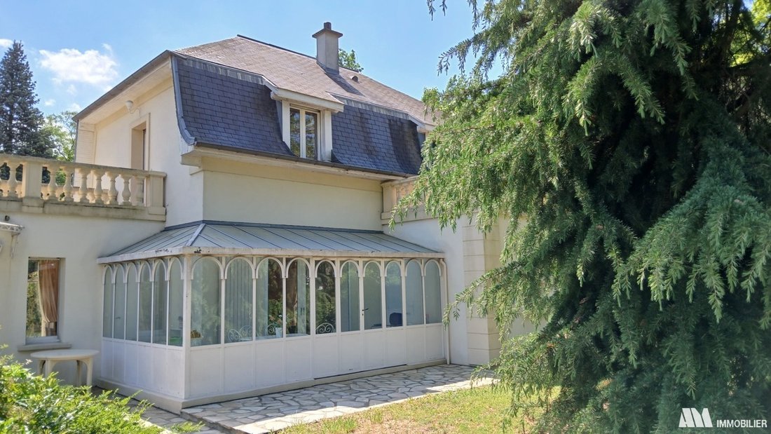 House in Le Vésinet, Ile-de-France, France 4 - 18436879