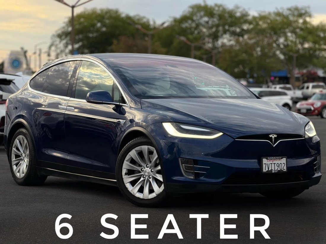 Suv in Sacramento, CA, United States 3 - 18434935