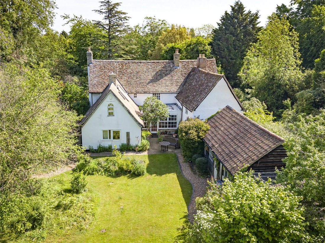 House in Great Shelford, England 5 - 18442904