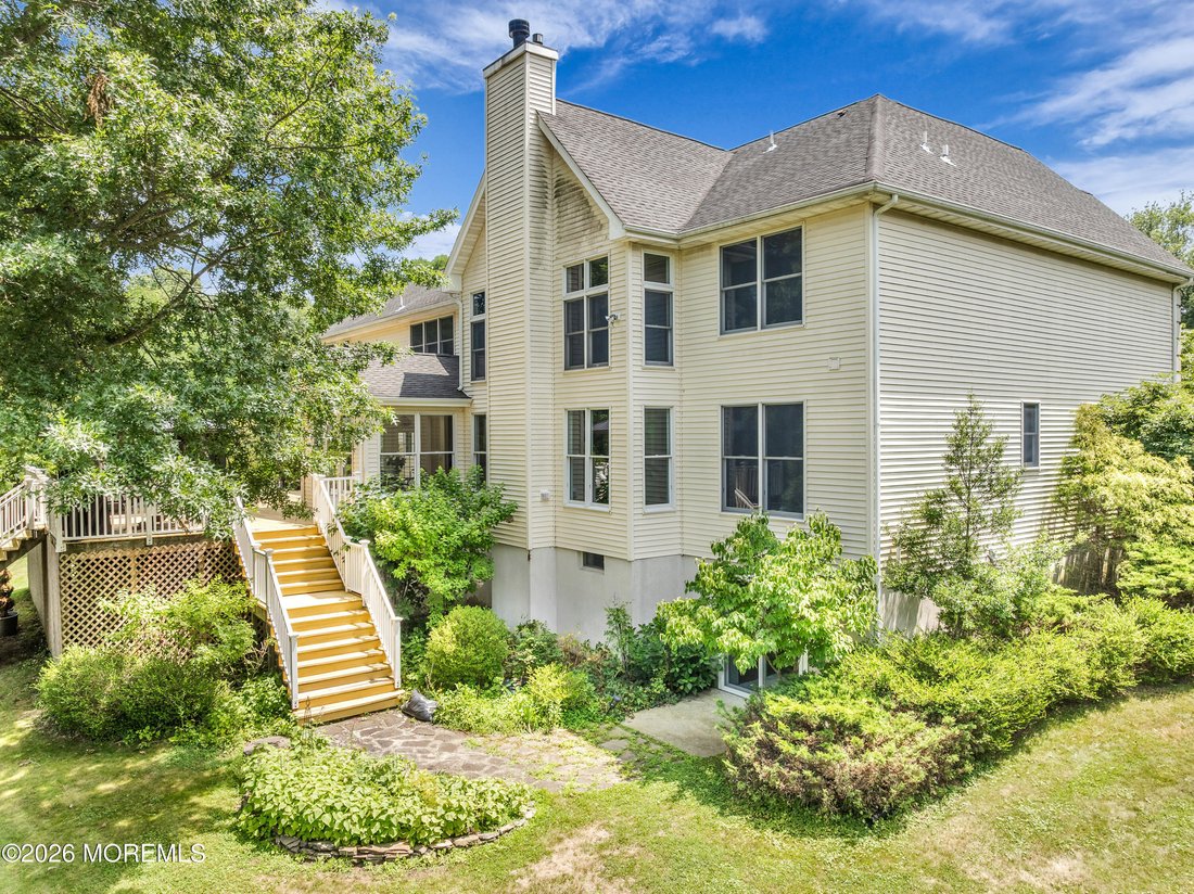 House in Tinton Falls, New Jersey, United States 5 - 18436493