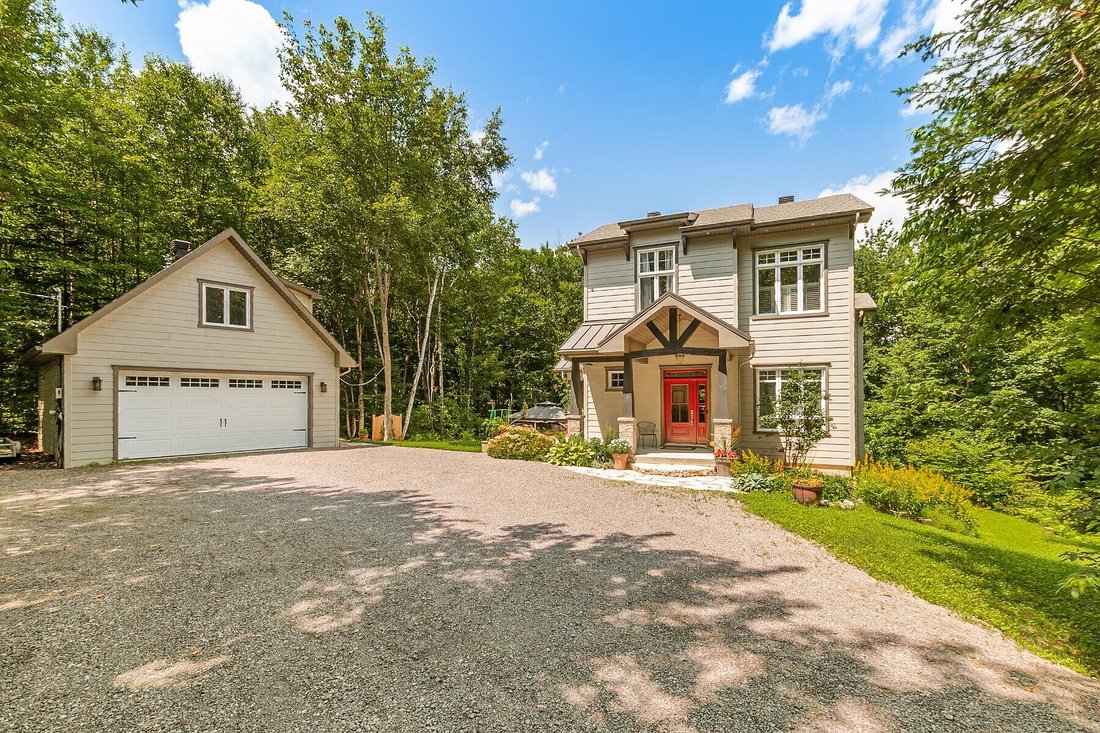 House in Gore, Quebec, Canada 4 - 18440911