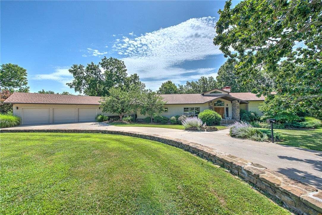 House in Rogers, Arkansas, United States 1 - 18438460