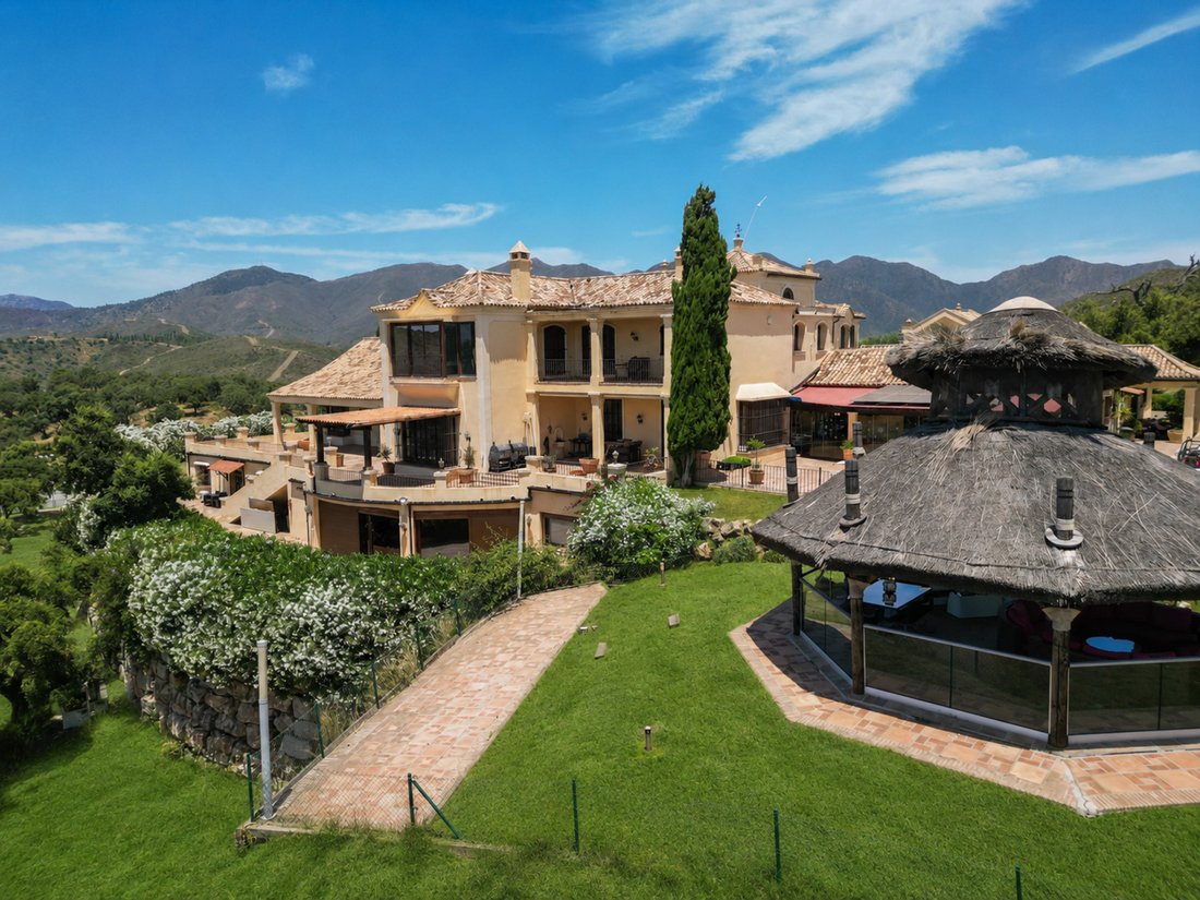 Villa en Elviria-Cabopino, Marbella, España 5 - 18428979