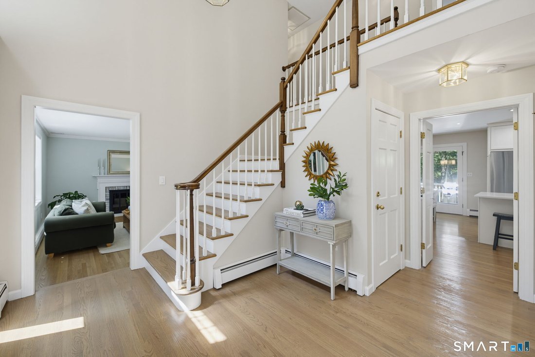 House in Avon, Connecticut, United States 4 - 18442159