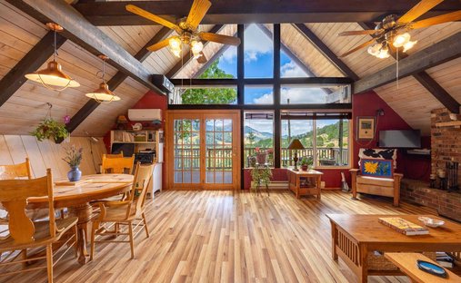 House in Roseburg, Oregon, United States 1