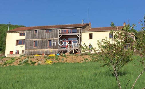 House in Bray, Bourgogne – Franche-Comté, France 1
