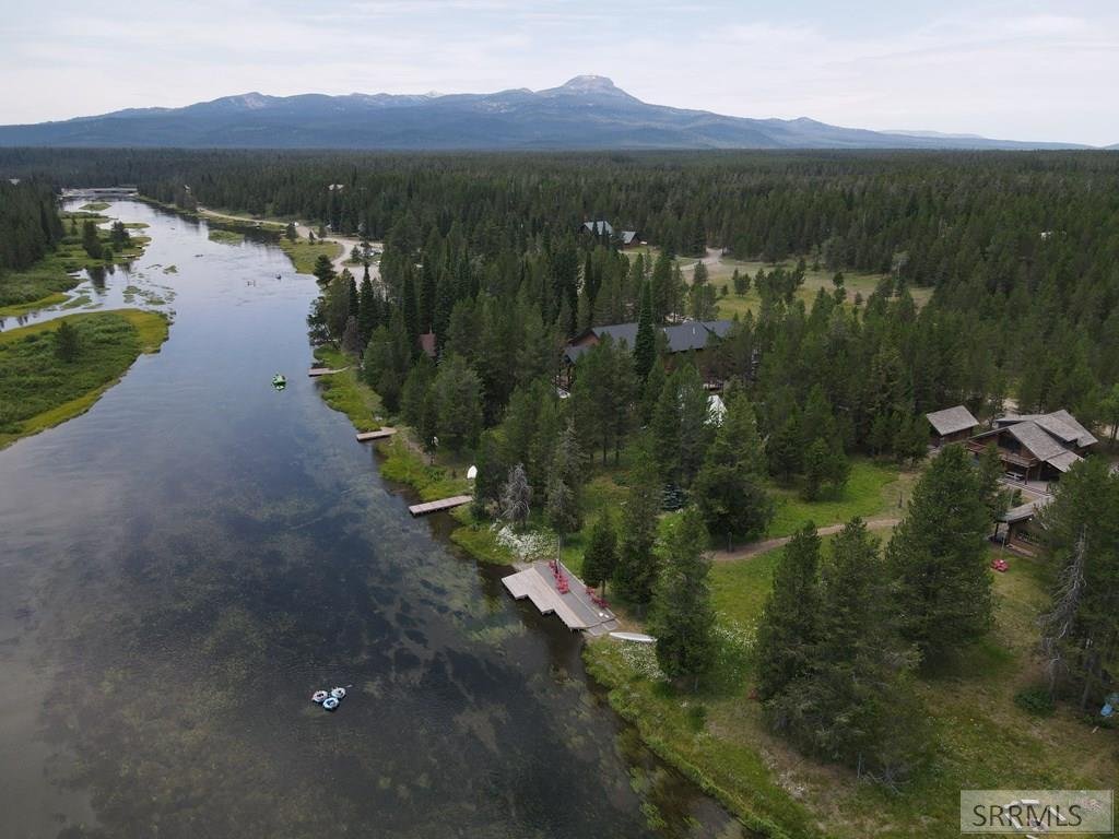 House in Island Park, Idaho, United States 5 - 18440512