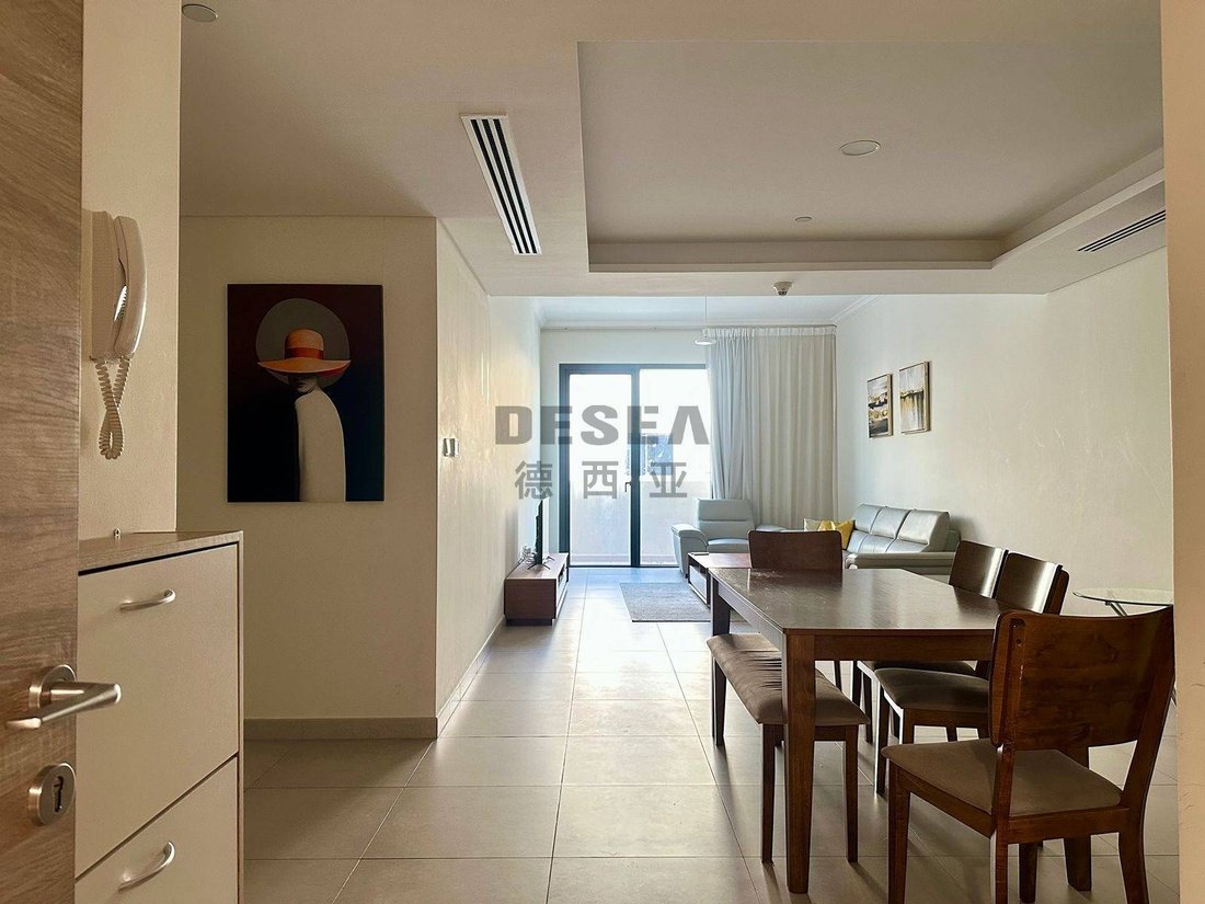 Apartment in Mirdif, Dubai, United Arab Emirates 1 - 18436649