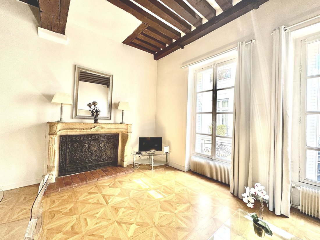 Apartment in Odéon, Paris 6e Arrondissement, Paris 3 - 18439612