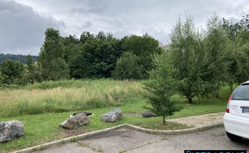 Land in Saint-Genest-Lerpt, Auvergne-Rhône-Alpes, France 1