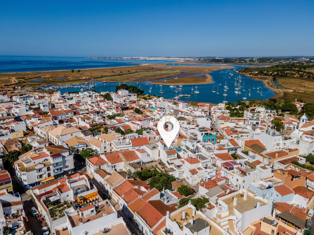 Villa in Alvor, Algarve, Portugal 1 - 18440997