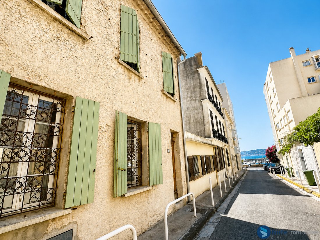 House in Le Faron-Fort-Rouge, Toulon, France 1 - 18436957