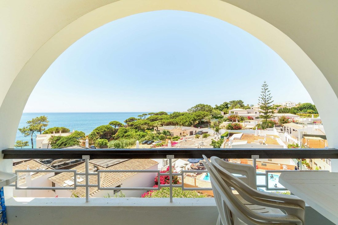 Apartment in Olhos de Agua, Algarve, Portugal 3 - 18441153