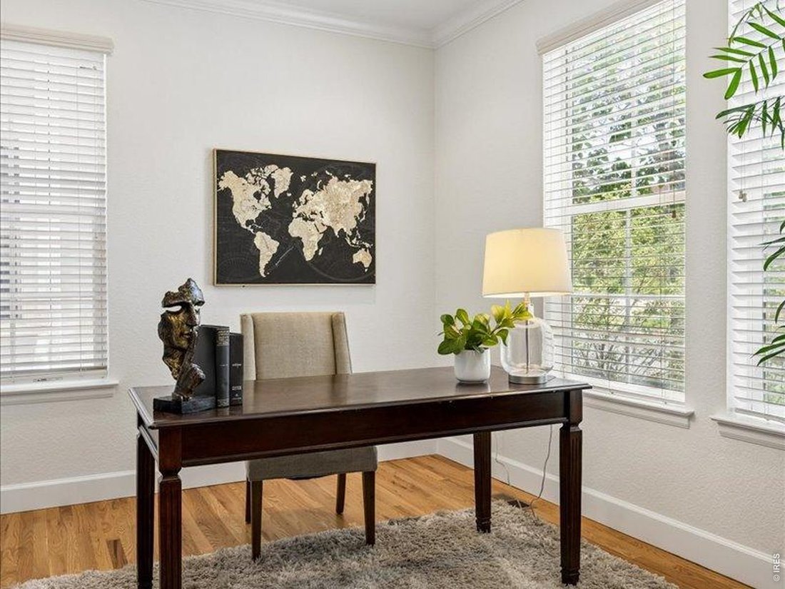 House in Denver, Colorado, United States 4 - 18439375