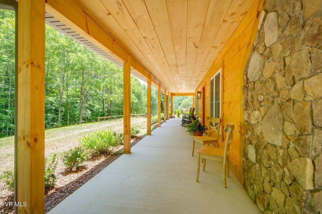 House in Mountain City, Tennessee, United States 5 - 18438820