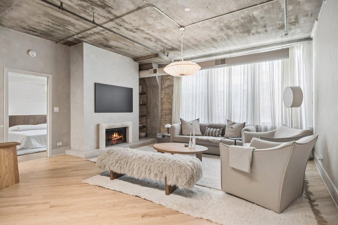 Condo in Chicago, Illinois, United States 4 - 18437359