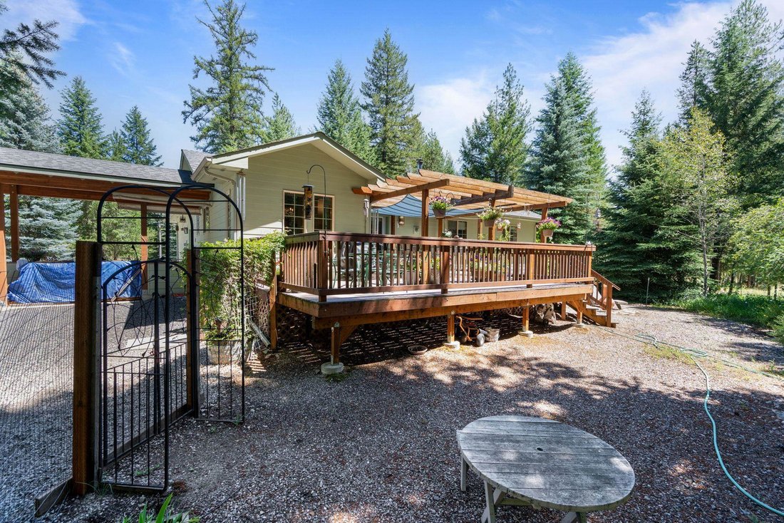 House in Loon Lake, Washington, United States 5 - 18442084