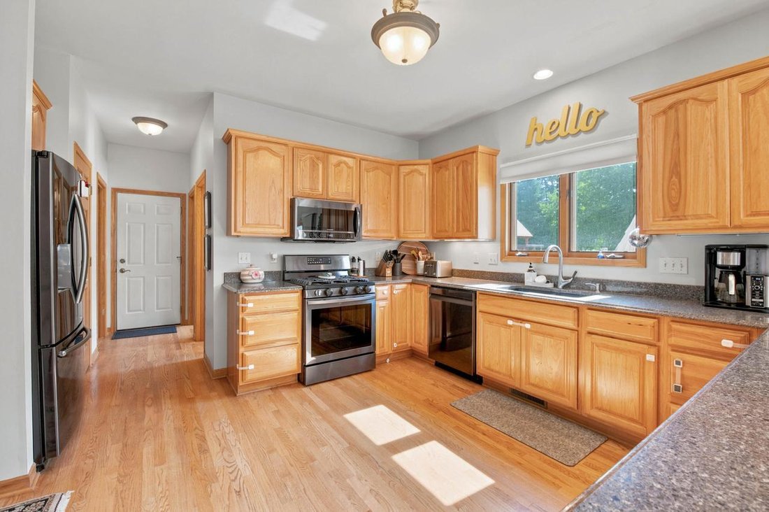 House in Franklin, Wisconsin, United States 3 - 18436601