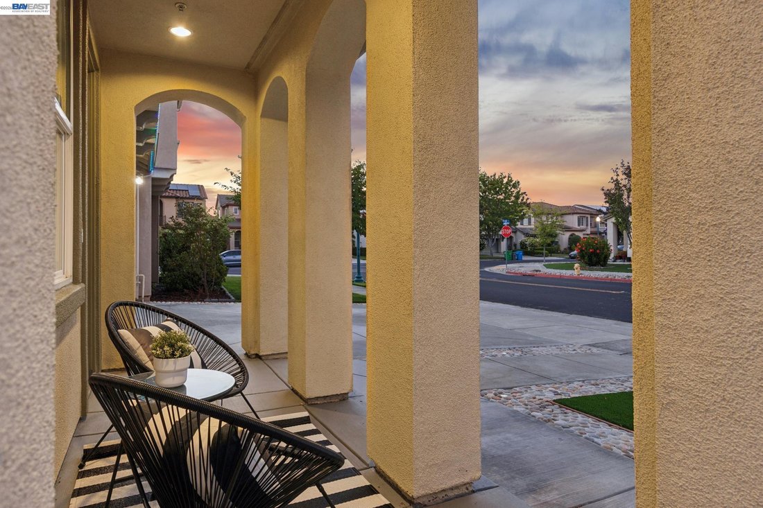 House in Union City, California, United States 4 - 18442380