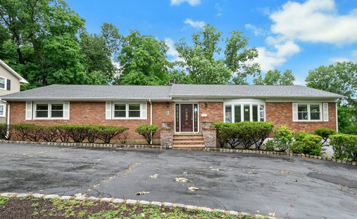 House in Wayne, New Jersey, United States 1