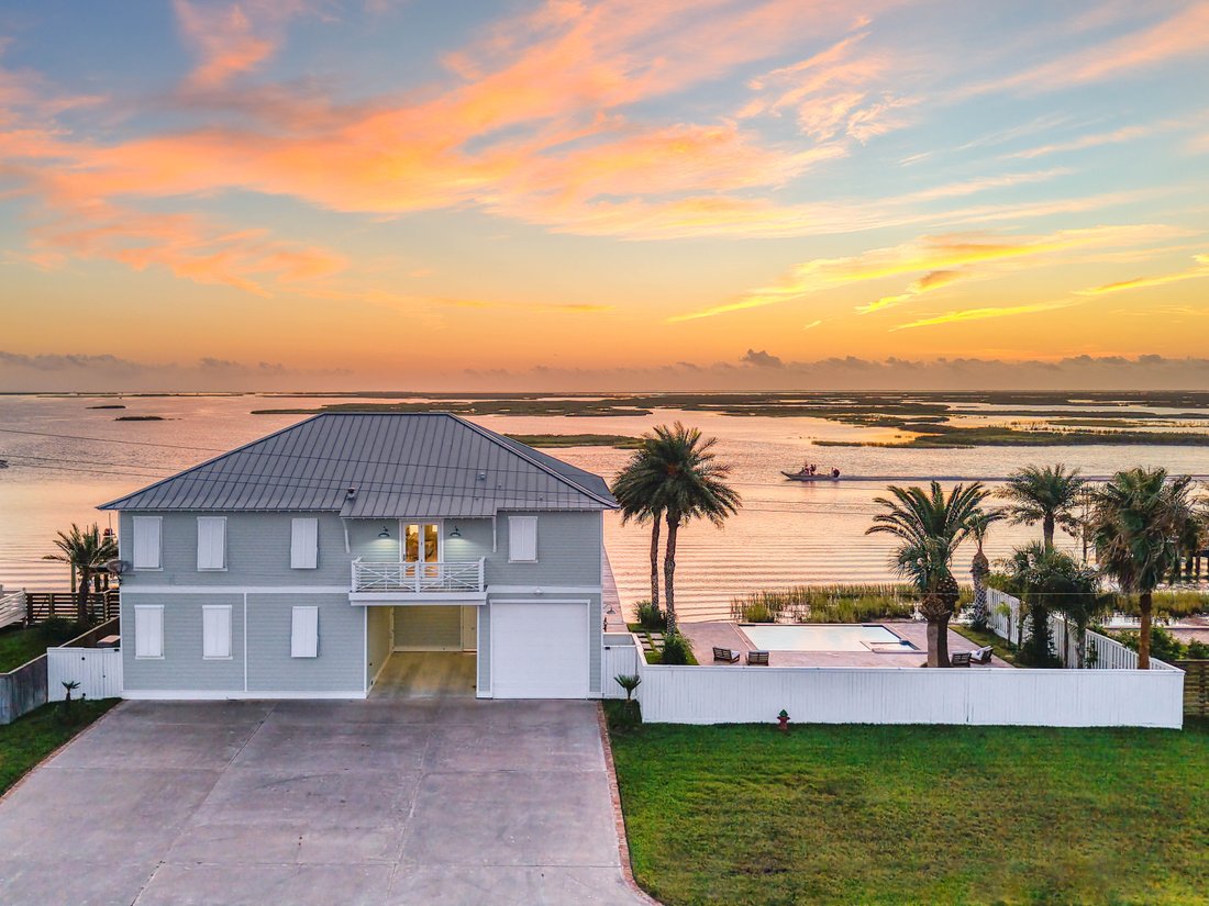 House in Aransas Pass, Texas, United States 1 - 18435442