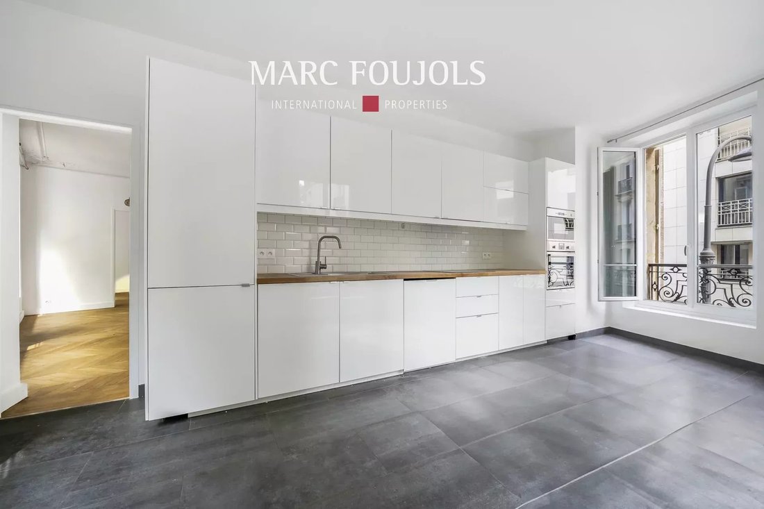Apartment in Auteuil Nord, Paris 16e Arrondissement, Paris 5 - 18438227