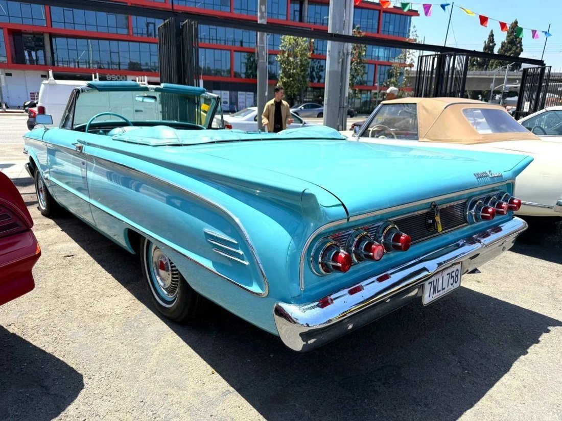 Cabriolet in Los Angeles, CA, United States 4 - 18434978