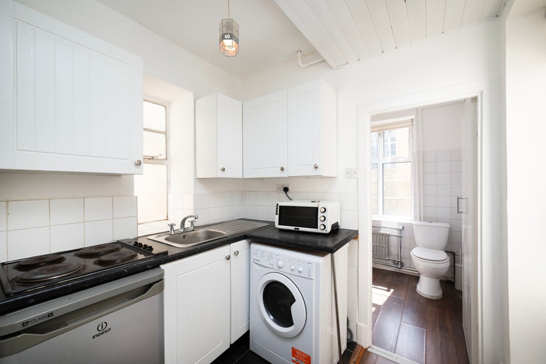 Apartment in Primrose Hill, Camden, England 4 - 18435988